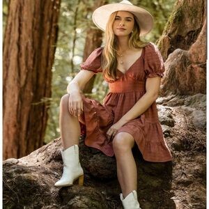 Altar’d state nwt jemny dress in pink size medium